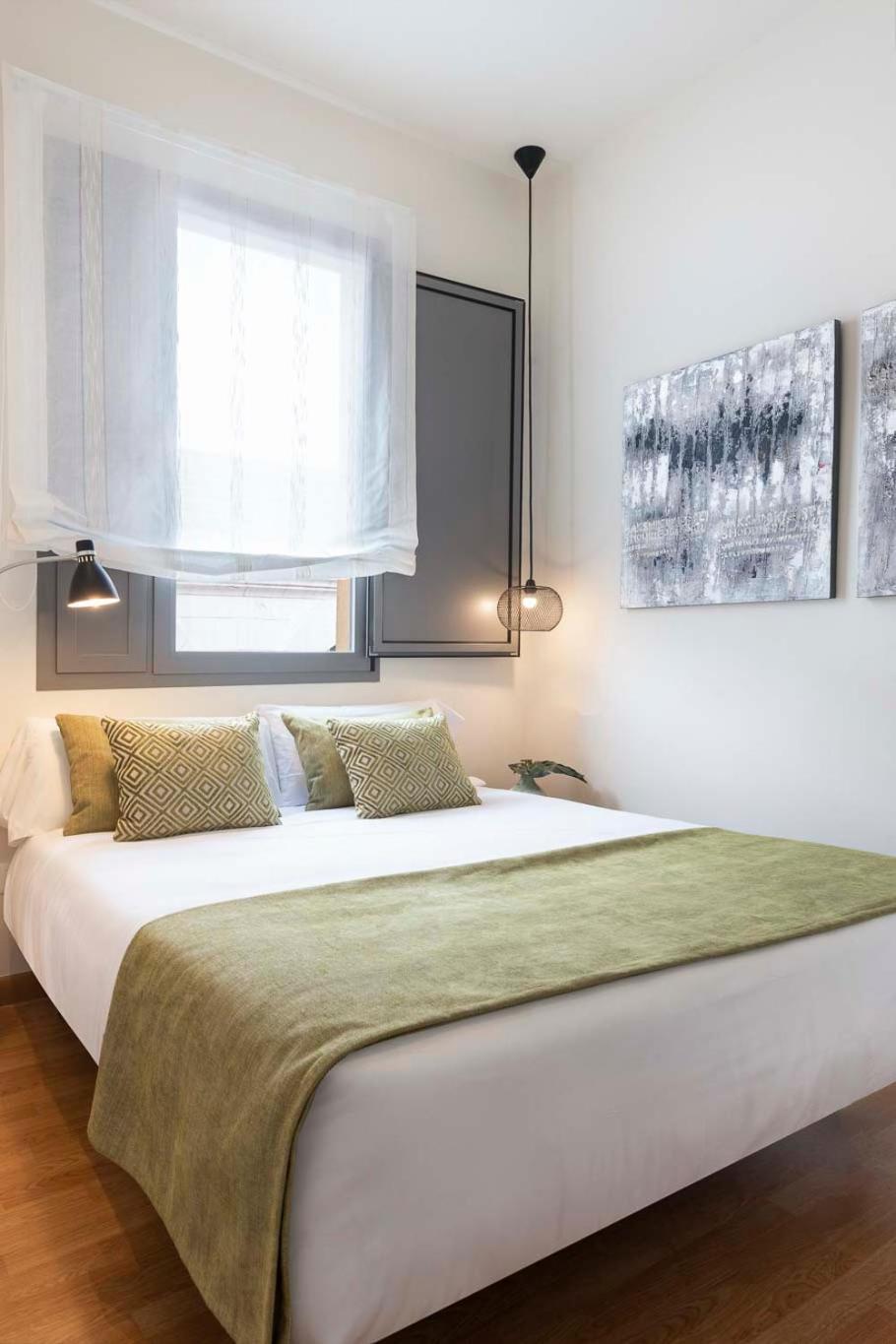 Apartamento Familiar Nuevo De Diseno En La Mejor Zona De Triana, Parking Included Sevilla Kültér fotó